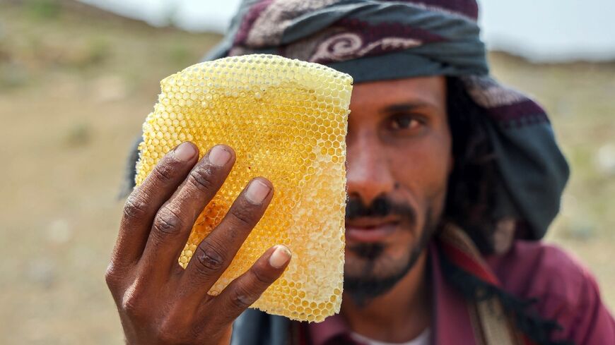 Experts consider Yemeni honey one of the best in the world but "enormous losses" have been inflicted on production since war broke out in 2014, the International Committee of the Red Cross says