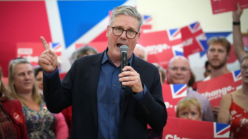 REDDITCH, UNITED KINGDOM - JULY 03: Labour leader Sir Keir Starmer delivers a speech to supporters during a visit to a community centre on July 03, 2024 in Redditch, United Kingdom. Keir Starmer visited three countries of the UK on the final day of election campaigning. (Photo by Christopher Furlong/Getty Images)