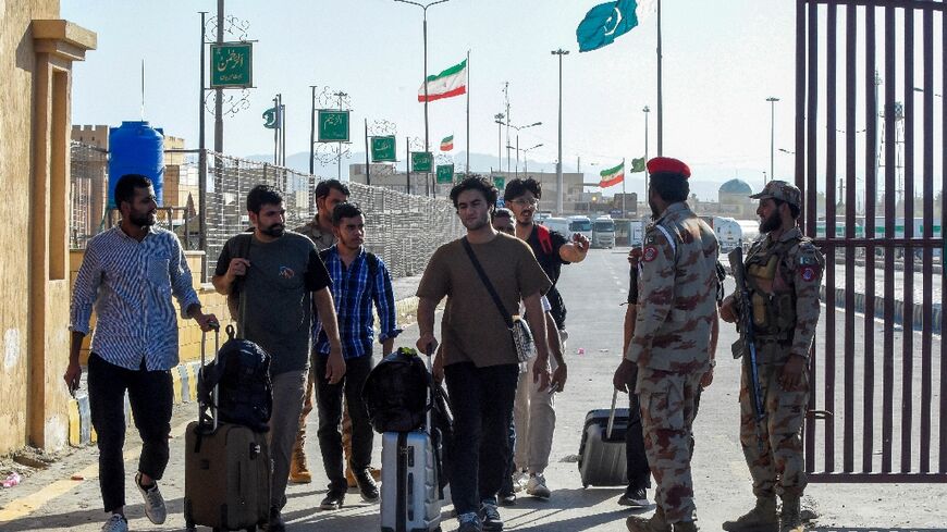 Thousands of Pakistanis, including many students, have begun returning home from Iran as Israel and Tehran trade heavy strikes in an escalating conflict