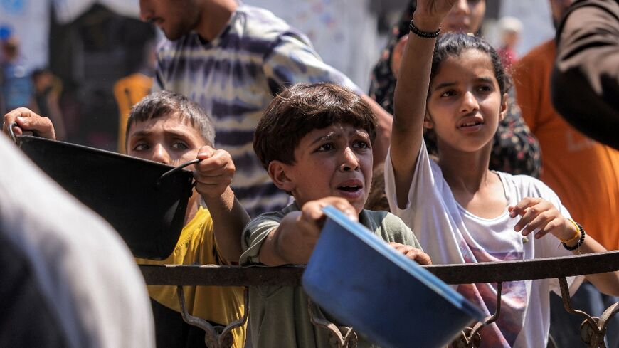 Israel's government has come under fire over plans for a so-called "humanitarian city" where Gaza's population would be housed