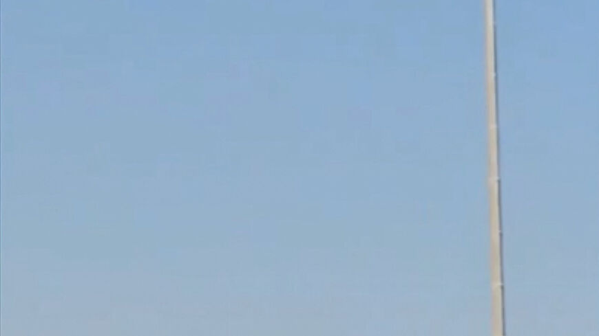 An Indian home-produced Tejas fighter jet loses altitude before crashing during an aerial display at the Dubai Air Show, in Dubai, United Arab Emirates, November 21, 2025, in this screengrab obtained from an eyewitness video. JIGNESH VARIYA via REUTERS