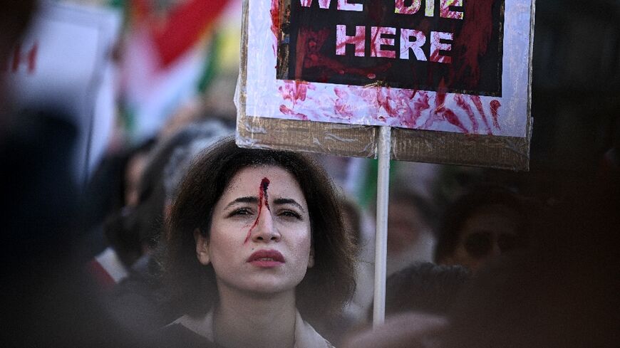 Thousands protested in Paris