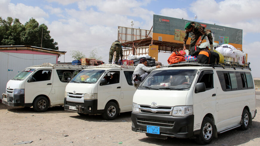 Southern Transitional Council (STC) security personnel search vehicles at a checkpoint in Aden, Yemen, January 5, 2026. REUTERS/Fawaz Salman