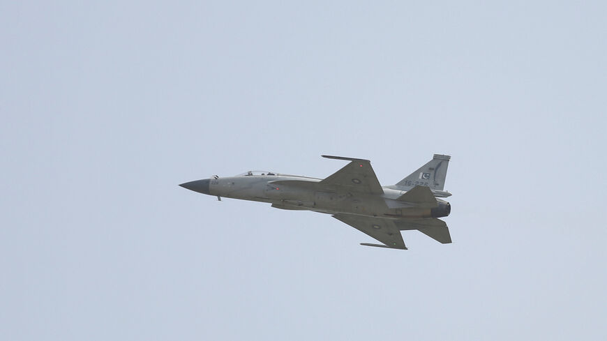 FILE PHOTO: Pakistan Air Force (PAF) JF-17 Thunder fighter jet performs during the Pakistan Day military parade in Islamabad, Pakistan, March 23, 2022. REUTERS/Saiyna Bashir/File Photo