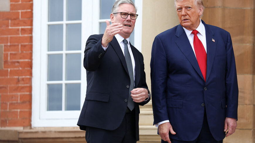 U.S. President Donald Trump meets with British Prime Minister Keir Starmer at Trump Turnberry golf course in Turnberry, Scotland, Britain, July 28, 2025. REUTERS/Evelyn Hockstein/File Photo