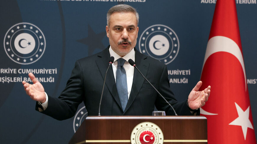 Turkish Foreign Minister Hakan Fidan speaks during a press conference after meeting with his Iranian counterpart Abbas Araqchi, in Istanbul, Turkey, January 30, 2026. REUTERS/Dilara Senkaya