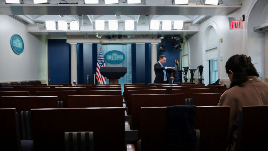 FILE PHOTO: A view of the press briefing room at the White House on the day the United States and Israel led attacks on Iran, in Washington, D.C., U.S., February 28, 2026. REUTERS/Jonathan Ernst/File Photo