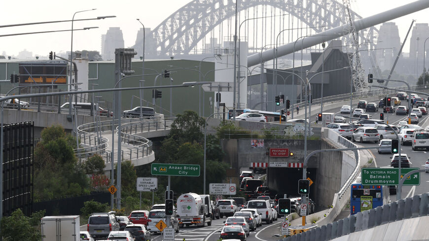 Cars queue to cross Anzac Bridge during peak hour in Sydney, Australia, March 30, 2026. REUTERS/Hollie Adams/File Photo