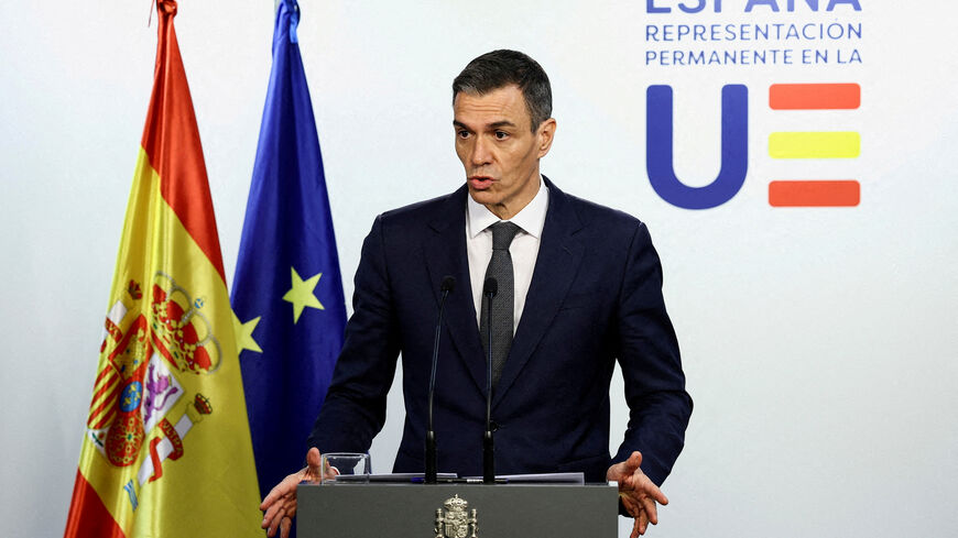 FILE PHOTO: Spanish Prime Minister Pedro Sanchez speaks during a press conference after attending a special summit of European Union leaders to discuss transatlantic relations in Brussels, Belgium January 23, 2026. REUTERS/Yves Herman/File Photo