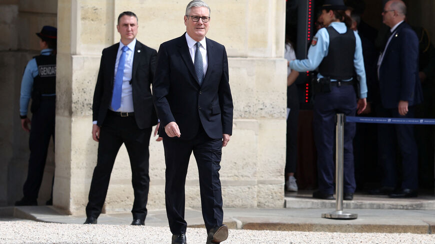British Prime Minister Keir Starmer arrives ahead of bilateral talks and a multinational virtual summit at the Elysee Presidential Palace, in Paris, France, on April 17, 2026. Tom Nicholson/Pool via REUTERS