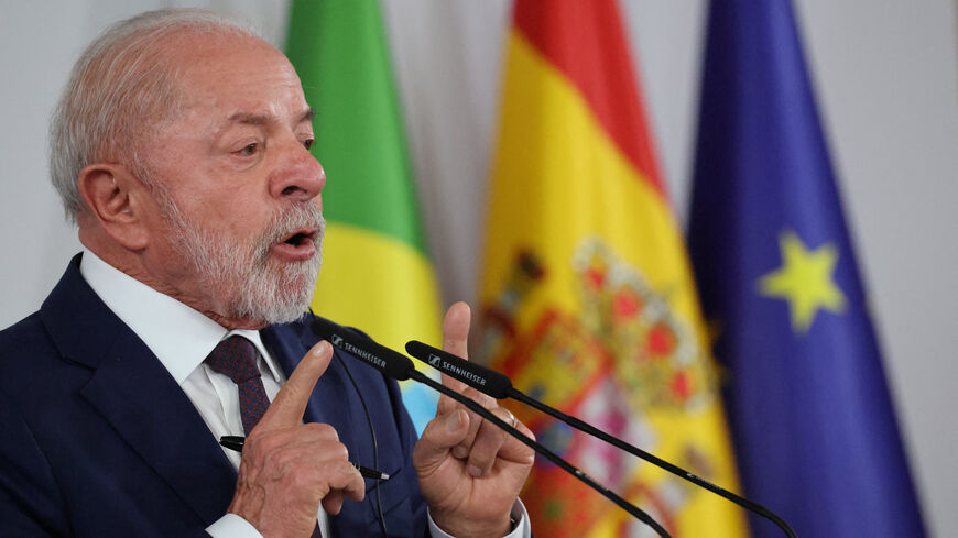 Brazil's President Luiz Inacio Lula da Silva and Spain's Prime Minister Pedro Sanchez (Not Pictured) attend a press conference during the summit between Spain and Brazil in Barcelona, Spain, April 17, 2026. REUTERS/Nacho Doce
