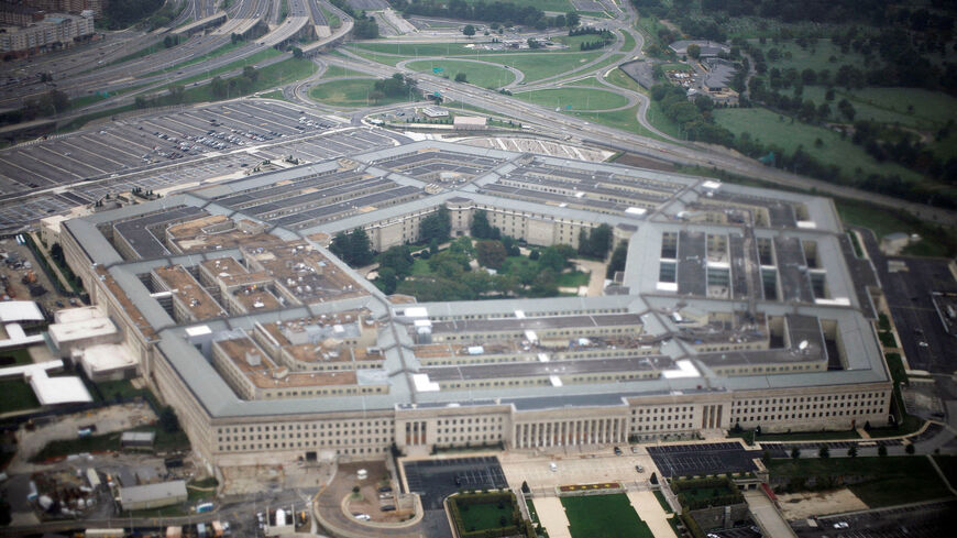 FILE PHOTO: Aerial view of the United States military headquarters, the Pentagon, September 28, 2008. REUTERS/Jason Reed/File Photo