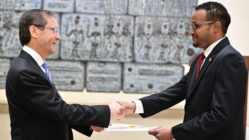 Somaliland’s first ambassador to a foreign country formally, Mohamed Hagi, presented his diplomatic credentials in Jerusalem to Israeli President Isaac Herzog, on May 18, 2026.