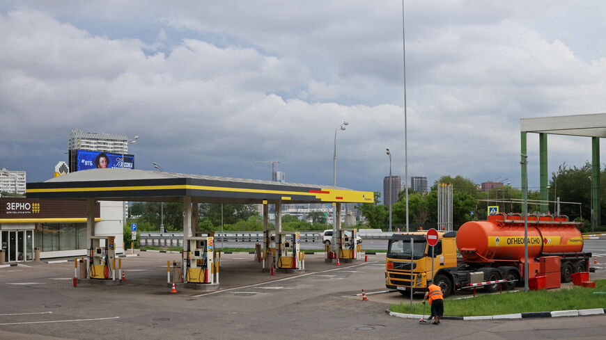 A tanker truck is parked at a Rosneft petrol station in Moscow, Russia June 22, 2026. REUTERS/Stringer
