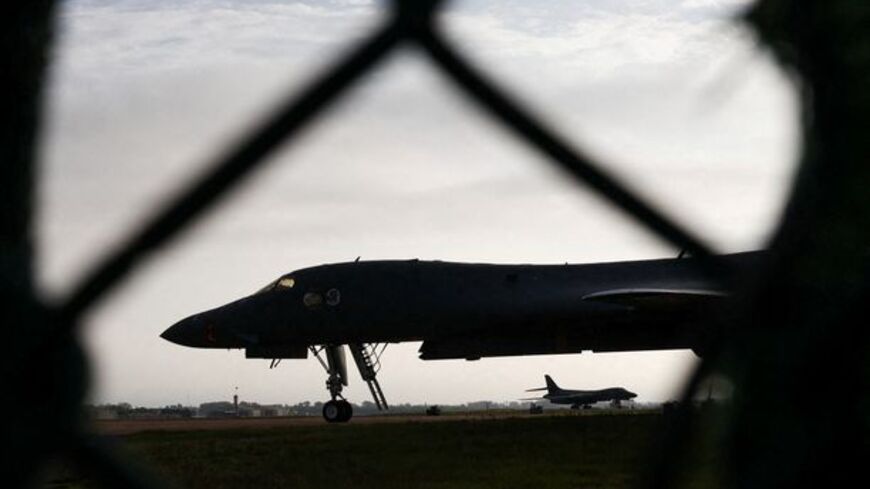 B‑1B Lancer bomber at the RAF Fairford airbase, in Fairford