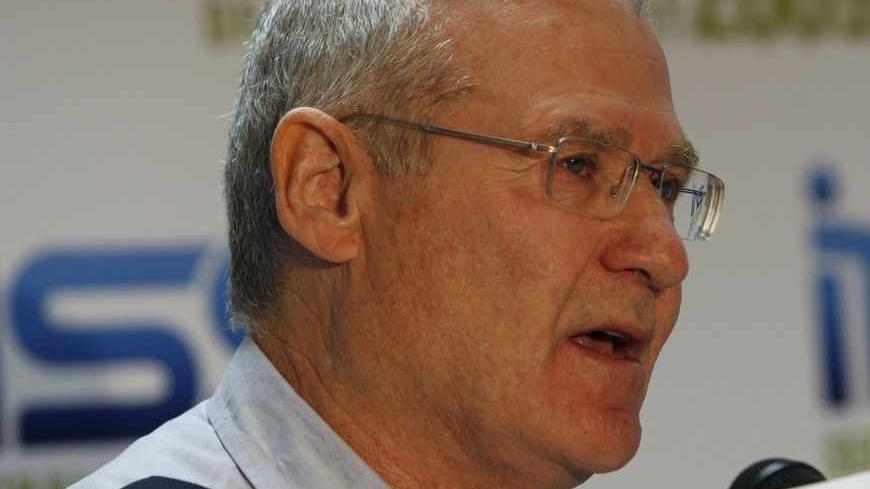 Major-General Amos Yadlin, Israel's chief of military intelligence, speaks at the annual Institute for National Security Studies (INSS) conference in Tel Aviv December 15, 2009. Israel is parlaying civilian technological advances into a cyberwarfare capability against its enemies, Yadlin, a senior Israeli general, said on Tuesday in a rare public disclosure about the secret programme. REUTERS/Gil Cohen Magen (ISRAEL - Tags: MILITARY POLITICS SCI TECH) - RTXRVGO