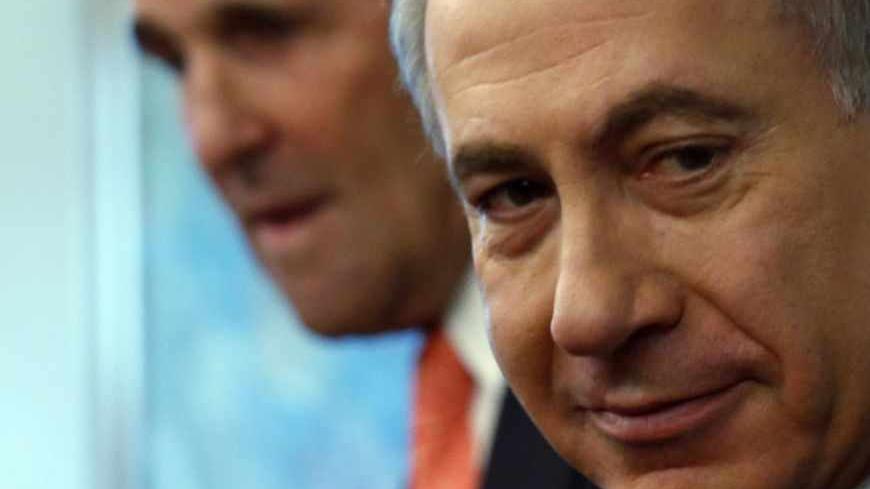 Israeli Prime Minster Benjamin Netanyahu (R) meets with U.S. Secretary of State John Kerry in Jerusalem May 23, 2013. REUTERS/Jim Young (JERUSALEM - Tags: POLITICS) - RTXZXGE