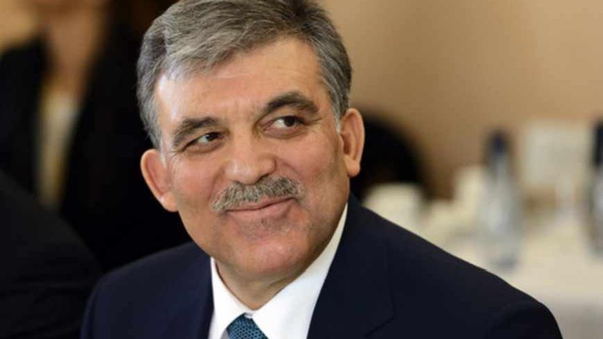 Turkey's President Abdullah Gul smiles during a visit to the Swedish parliament in Stockholm March 11, 2013, in this picture provided by Scanpix. REUTERS/Henrik Montgomery/Scanpix (SWEDEN - Tags: POLITICS)
ATTENTION EDITORS - THIS IMAGE HAS BEEN SUPPLIED BY A THIRD PARTY. IT IS DISTRIBUTED, EXACTLY AS RECEIVED BY REUTERS, AS A SERVICE TO CLIENTS. SWEDEN OUT. NO COMMERCIAL OR EDITORIAL SALES IN SWEDEN. NO COMMERCIAL SALES - RTR3EUKN