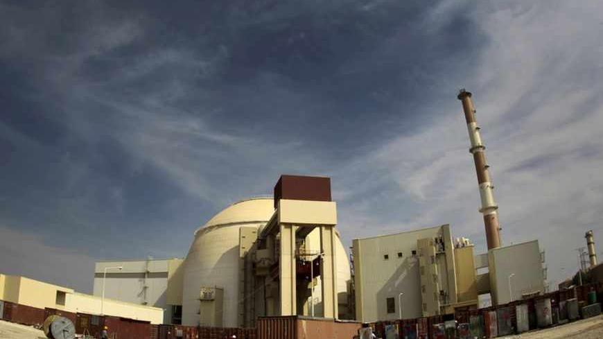 A general view of the Bushehr nuclear power plant, some 1,200 km (746 miles) south of Tehran October 26, 2010. Iran has begun loading fuel into the core of its first nuclear power plant on Tuesday, one of the last steps to realising its stated goal of becoming a peaceful nuclear power, state-run Press TV reported on Tuesday. REUTERS/IRNA/Mohammad Babaie (IRAN - Tags: POLITICS ENERGY) - RTXTUIA