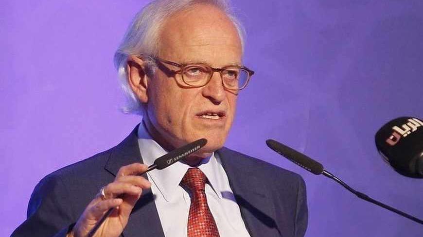 Vice president and director of the Foreign Policy Program at the Brookings Institution in Washington D.C. , Martin Indyk, speaks during the U.S.- Islamic World Forum in Doha June 9, 2013. REUTERS/Mohammed Dabbous (QATAR - Tags: RELIGION) - RTX10HPL