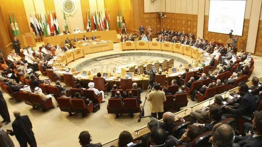 Arab foreign ministers attend a bi-annual meeting of the Arab League in Cairo September 9, 2009. Among the issues being discussed is US President Barack Obama's Middle East peace initiative where he has called on Israel to freeze all settlement activity, as a basis for a peaceful solution to the Middle East conflict. Israel recently authorized construction of hundreds of housing units on occupied Palestinian land.    REUTERS/Amr Abdallah Dalsh   (EGYPT POLITICS) - RTR27MDV
