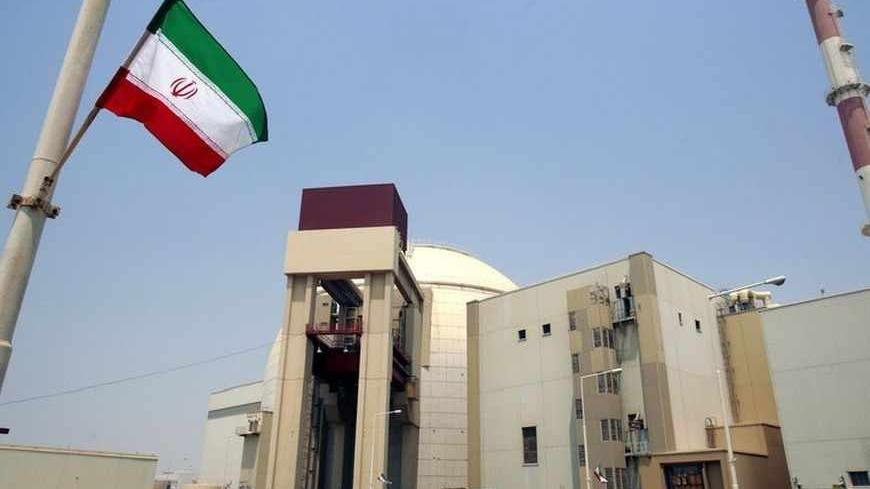 A general view of Bushehr nuclear power plant, 1,200 km (746 miles) south of Tehran, August 21, 2010. Iran began fuelling its first nuclear power plant on Saturday, a potent symbol of its growing regional sway and rejection of international sanctions designed to prevent it building a nuclear bomb.  REUTERS/Raheb Homavandi (IRAN - Tags: POLITICS ENERGY) - RTXSAXN