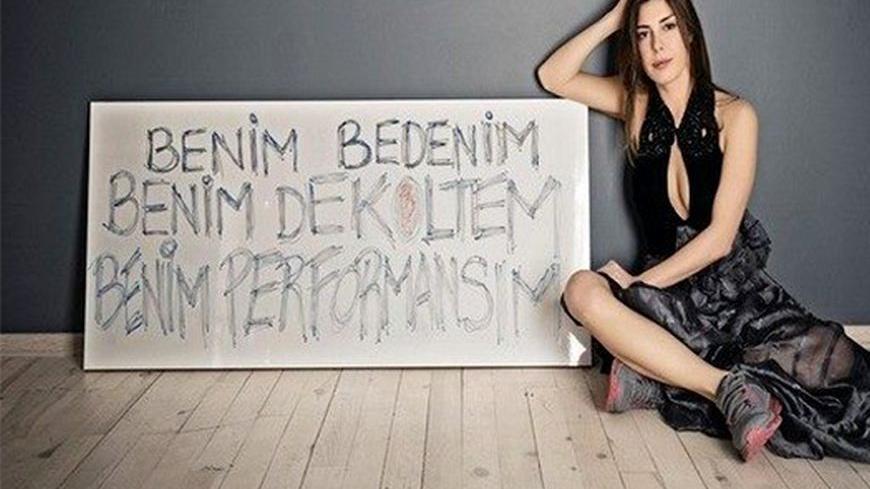 GozdeKansuFB1.jpg