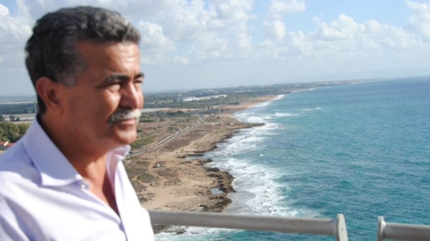 peretz.jpeg
