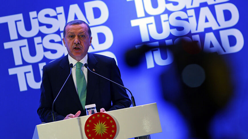 Turkish President Tayyip Erdogan addresses Turkish businessmen during a meeting of the Turkish Industry and Business Association (TUSIAD) in Istanbul September 18, 2014. Erdogan said on Thursday forecasts are for the country's gross domestic product (GDP) to expand by 3 percent this year. REUTERS/Murad Sezer (TURKEY - Tags: BUSINESS POLITICS) - RTR46PXF