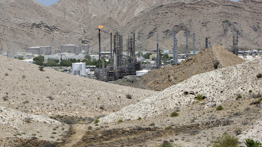 A view of Petroleum Development of Oman (PDO) near Muscat  June 5, 2010. Cyclone Phet, despite weakening to a Category 1 storm, pummelled Oman's coastline on Friday, killing two and halting the small oil-producing country's oil and gas production, officials and state media said. REUTERS/Fahad Shadeed (OMAN - Tags: ENVIRONMENT DISASTER BUSINESS ENERGY) - RTR2ESBN