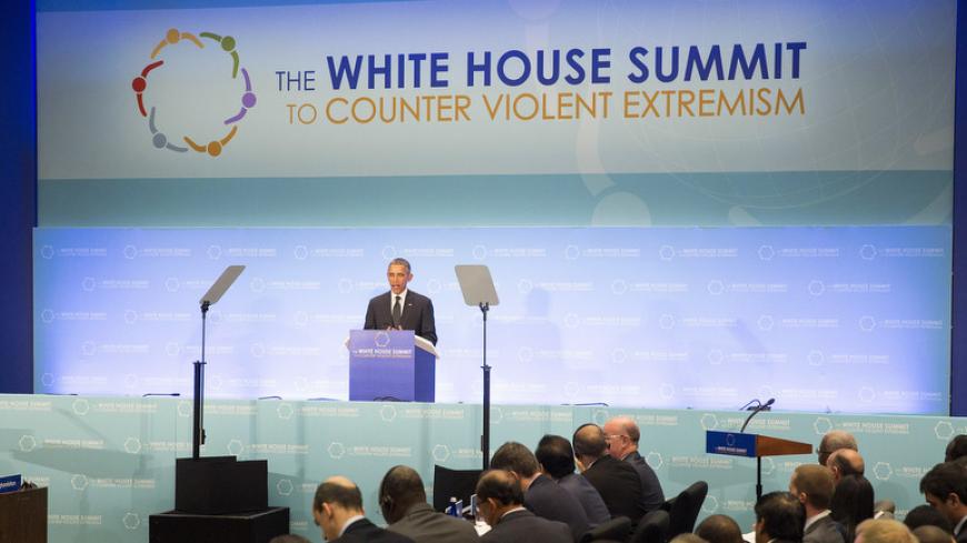 U.S. President Barack Obama speaks during the White House Summit on Countering Violent Extremism at the State Department in Washington February 19, 2015.      REUTERS/Joshua Roberts    (UNITED STATES - Tags: POLITICS CRIME LAW CIVIL UNREST) - RTR4Q9O7