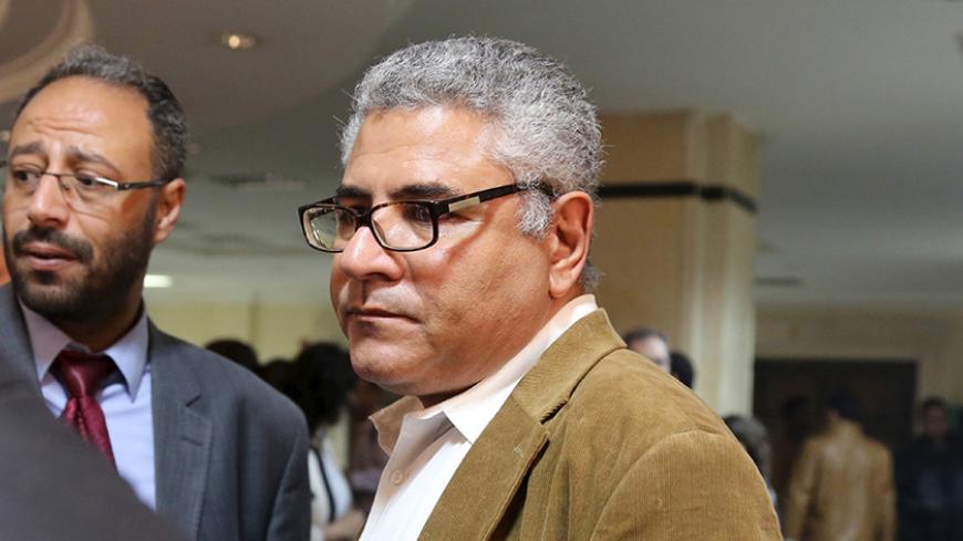 Human rights activist Gamal Eid is seen at a court in Cairo, March 24, 2016. REUTERS/Asmaa Waguih - RTSC4NZ