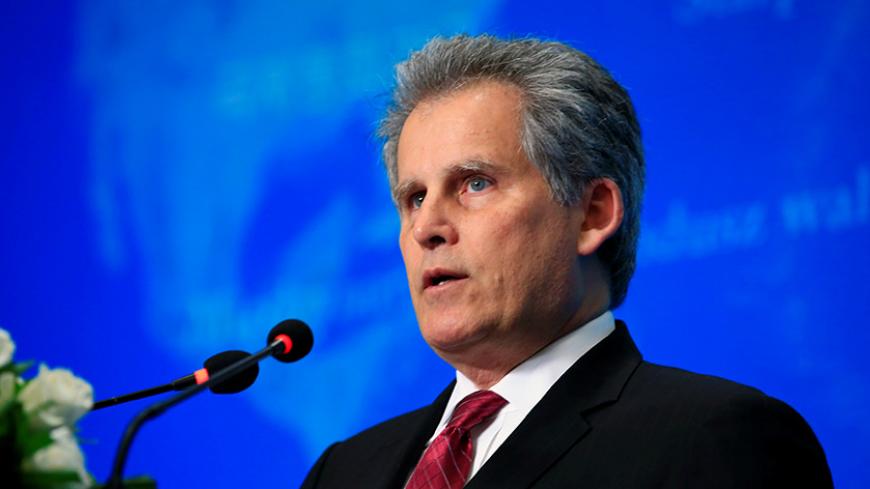 David Lipton, First Deputy Managing Director of the International Monetary Fund (IMF), speaks at a news conference in Beijing, China, June 14, 2016. REUTERS/Jason Lee - RTX2G3KI