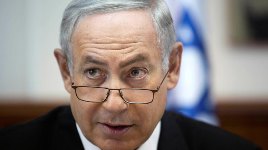 Israeli Prime Minister Benjamin Netanyahu attends the weekly cabinet meeting at his office in Jerusalem, 30 August 2016. REUTERS/Abir Sultan/Pool - RTX2NKHM