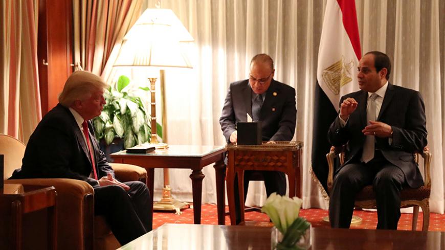 Republican presidential nominee Donald Trump holds a bilateral meeting with Egyptian President Abdel Fattah el-Sisi in Manhattan, New York, U.S., September 19, 2016.  REUTERS/Carlo Allegri - RTSOIET