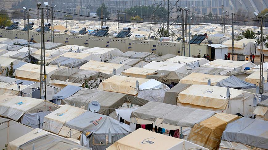 A general view of Nizip refugee camp, near the Turkish-Syrian border in Gaziantep province, Turkey, November 30, 2016. REUTERS/Umit Bektas - RTSU1N6