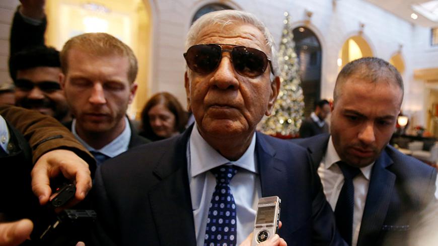 Iraq's Oil Minister Jabar Ali al-Luaibi arrives at a hotel ahead of a meeting of OPEC oil ministers in Vienna, Austria, November 28, 2016. REUTERS/Heinz-Peter Bader - RTSTNUG