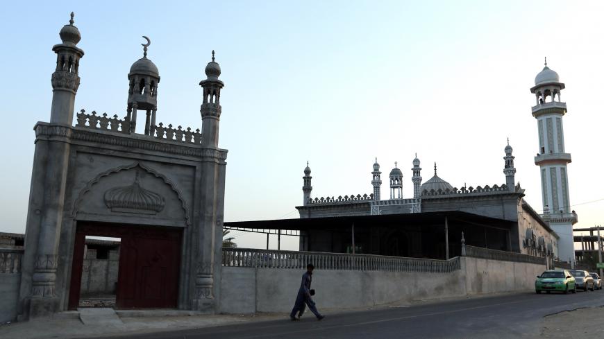 TO GO WITH AFP STORY OF CYRIL JULIEN 
A picture shows an Iranian Sunni mosque in the Teis district of the southern Iranian coastal city of Chabahar on May 11, 2015. Chabahar, located on the coast of Sistan-Baluchistan (south-east), is open to the Oman Sea and the Indian Ocean. It is Iran's gateway to Pakistan and Afghanistan in the east, the Central Asian countries to the north, and Turkey and the Gulf countries in the west. AFP PHOTO / ATTA KENARE        (Photo credit should read ATTA KENARE/AFP/Getty Imag