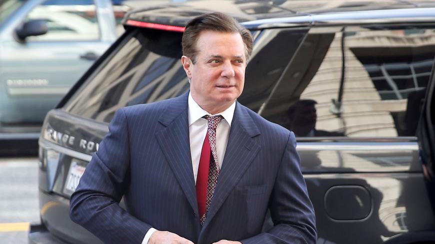 Former Trump campaign manager Paul Manafort arrives for arraignment on a third superseding indictment against him by Special Counsel Robert Mueller on charges of witness tampering, at U.S. District Court in Washington, U.S. June 15, 2018. REUTERS/Jonathan Ernst - RC17B93AD850