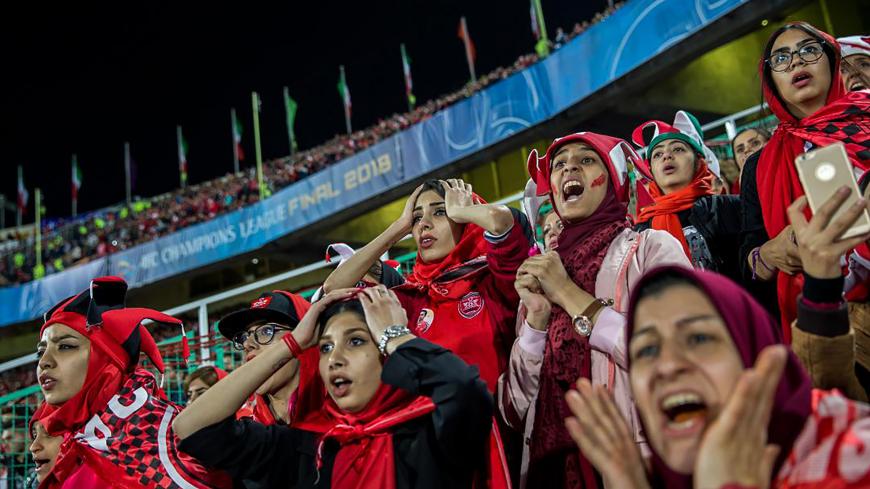 iransoccerwomen.jpg