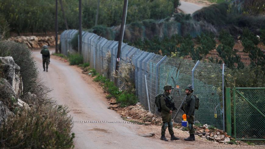 Israeli soldiers guard near the border with Lebanon, in the town of Metulla, northern Israel December 4, 2018. REUTERS/Ronen Zvulun - RC18C9CDD2A0