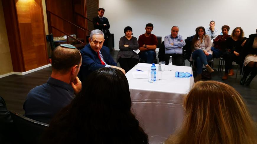 netanyahuright.jpg