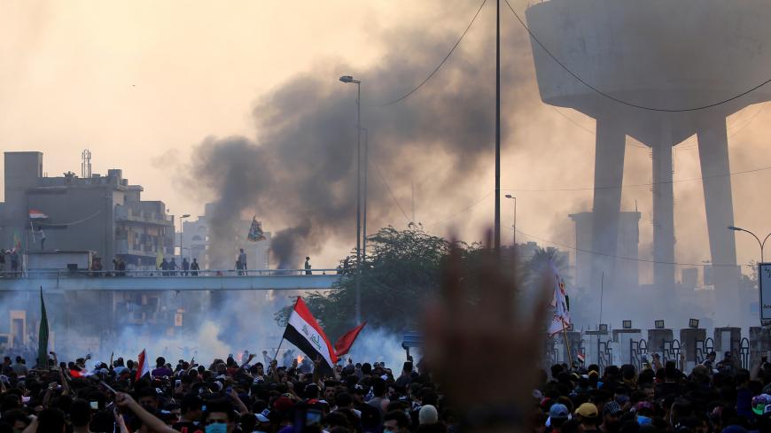 Demonstrators gather as they take part in a protest over unemployment, corruption and poor public services, in Baghdad, Iraq October 2, 2019. REUTERS/Thaier al-Sudani - RC1257F735D0