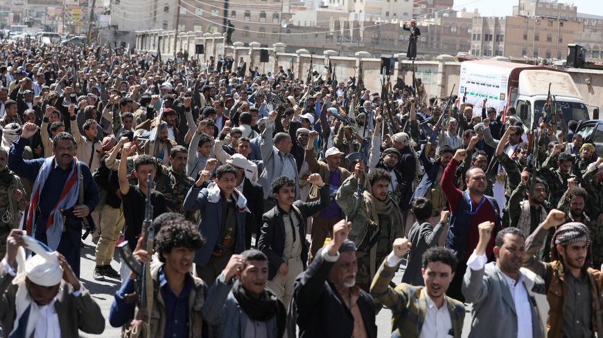 Houthi followers shout slogans as they take part in their gathering in Sanaa, Yemen February 19, 2020. REUTERS/Khaled Abdullah - RC2M3F9UAPQ2