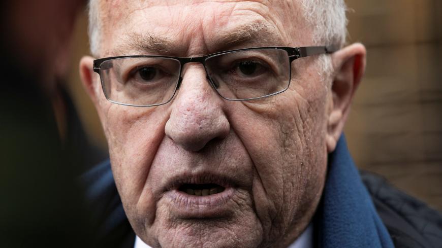 Alan Dershowitz leaves the Manhattan Federal Court in New York, following a status conference in the defamation lawsuit brought by Virginia Giuffre against Dershowitz over discovery issues, in Manhattan, New York, U.S., December 2, 2019. REUTERS/Mike Segar - RC23ND9YXY2I