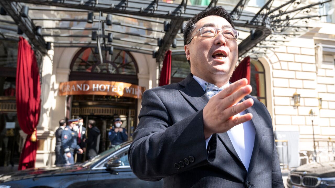 Chinese diplomat Wang Qun in Vienna