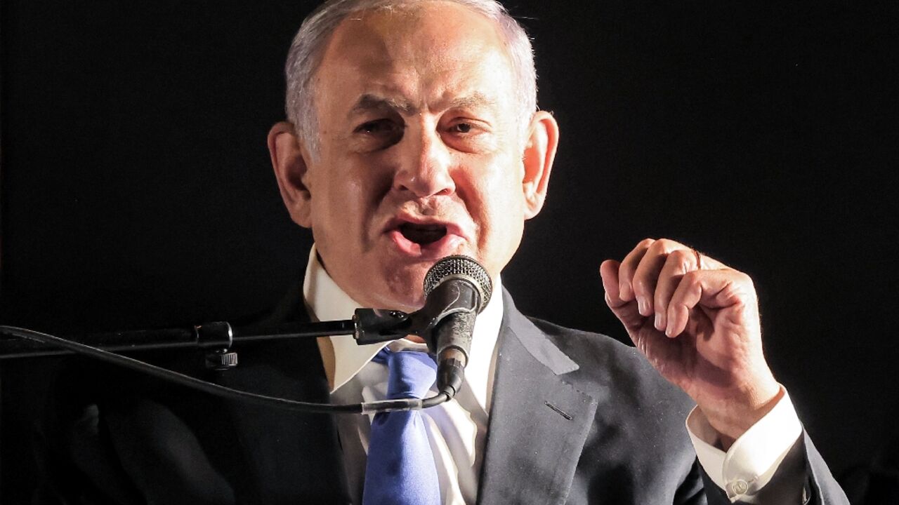 Former Israeli prime minister Benjamin Netanyahu is hoping for a comeback after incumbent premier Naftali Bennett said his governing coalition will dissolve parliament next week, forcing new elections