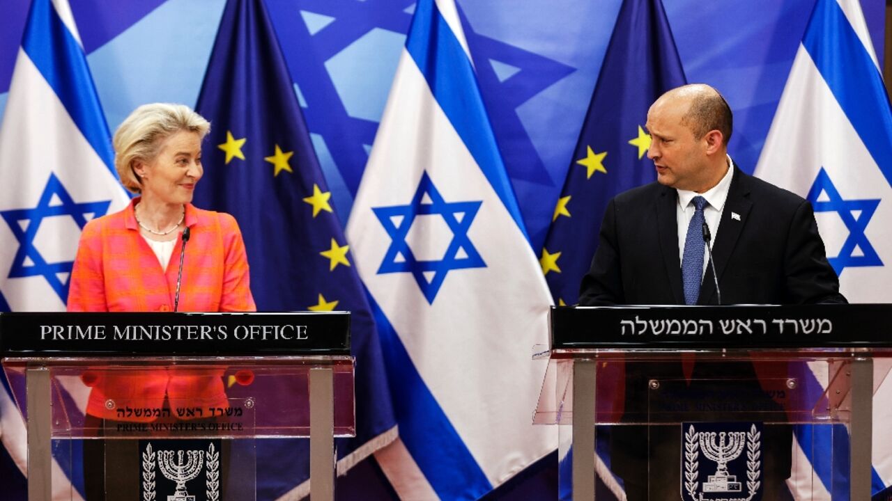 Israeli Prime Minister Naftali Bennett (R) and President of the European Commission Ursula von der Leyen hold a joint press conference in Jerusalem 