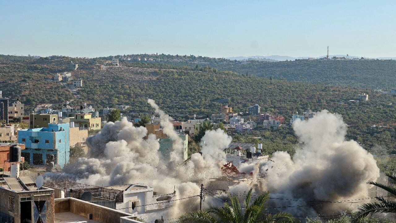Israeli troops demolish the West Bank home of Yehya Miri, one of two Palestinians suspected of carrying out a deadly shooting attack in the Jewish settlement of Ariel Israeli troops demolish the West Bank home of Yehya Miri, one of two Palestinians suspected of carrying out a deadly shooting attack in the Jewish settlement of Ariel