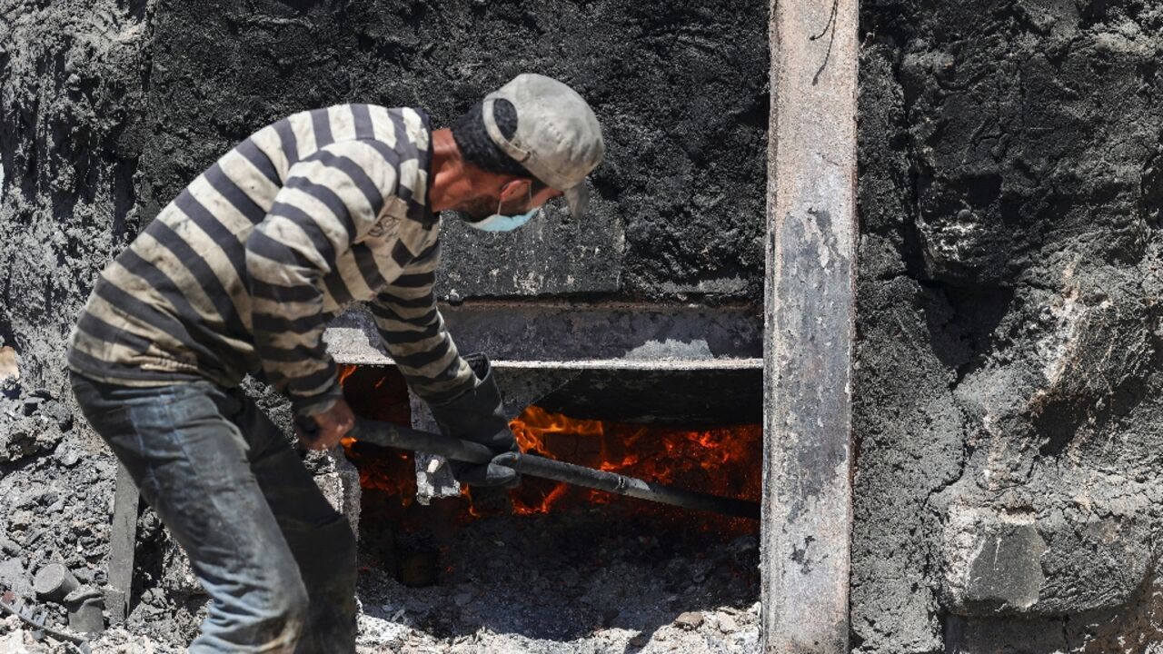 Palestinians in Gaza are burning plastic to make affordable diesel, an economic and practical solution in a territory blockaded by Israel for 15 years Palestinians in Gaza are burning plastic to make affordable diesel, an economic and practical solution in a territory blockaded by Israel for 15 years